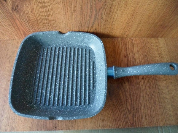 BK7914 Сковорода-гриль SILVER MARBLE 24 см.